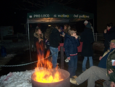  Image name: molino capodanno  2009 303 (178).jpg 
 width: 400 pixel 
 height: 301 pixel 
 Size: 90346 bytes 
 Click to enlarge 